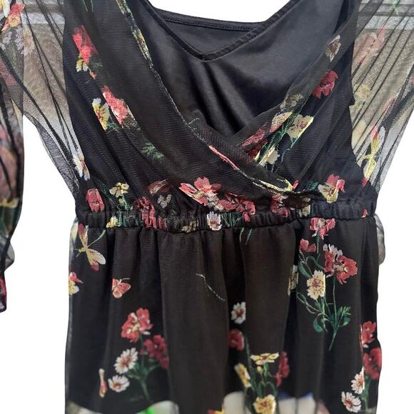 EXPRESS WHIMSY GOTH MESH SHEER FLORAL BLOUSE NWOT SIZE X SMALL - Picture 6 of 7